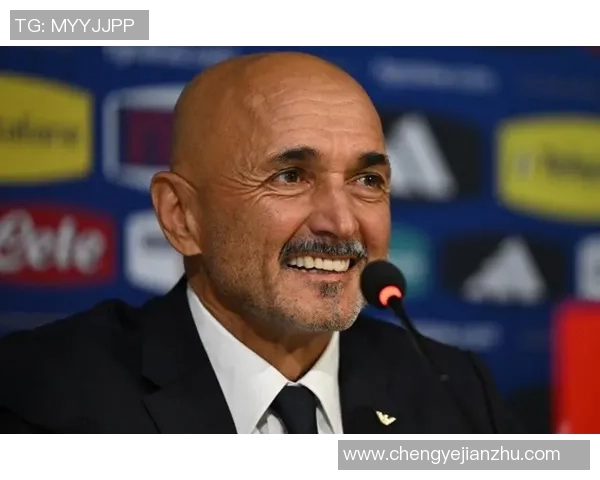 斯帕莱蒂：库普梅纳斯在全队防卫最活跃；部分球员在习惯强度